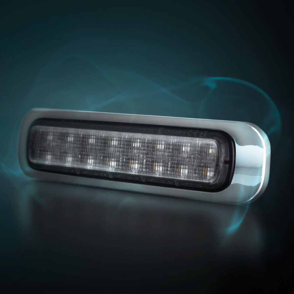 Strands Dark Knight Tre funksjoner baklykt, røkt linse