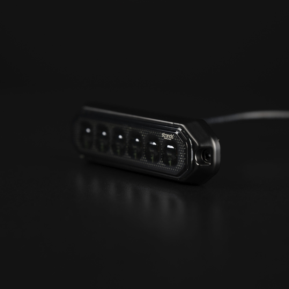 Strands Dark Knight Duo Riktat Blixtlys 6LED