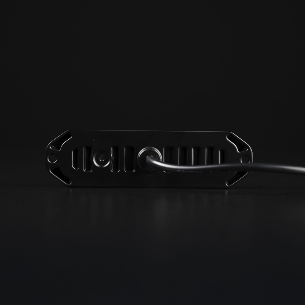 Strands Dark Knight Duo Riktat Blixtlys 6LED