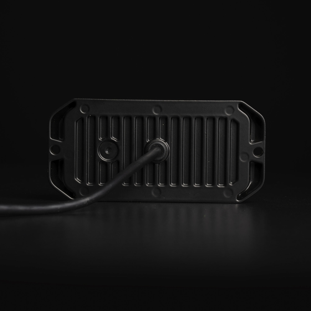 Strands Dark Knight Duo Riktat Blixtlys 12LED