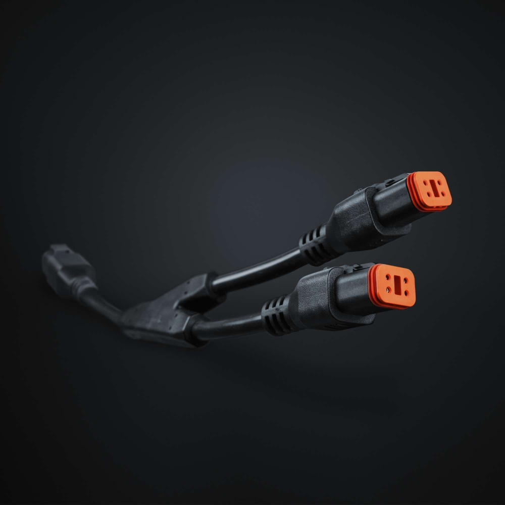 Strands Pro DT-splitter, 4-pins til 2x 4-pins plugger