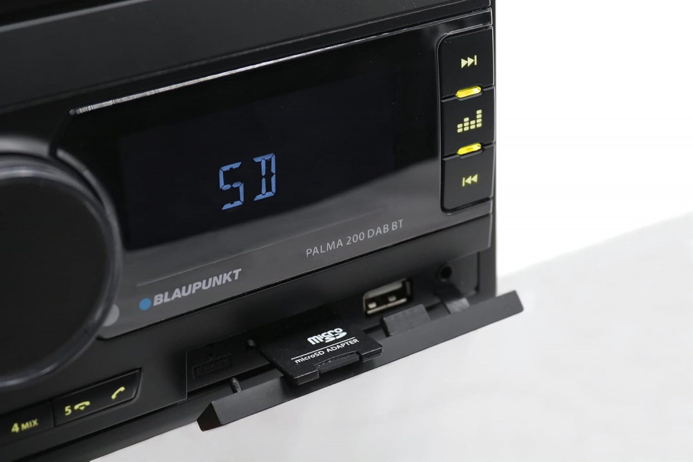Blaupunkt Palma 200 DAB BT, 2-DIN med Bluetooth