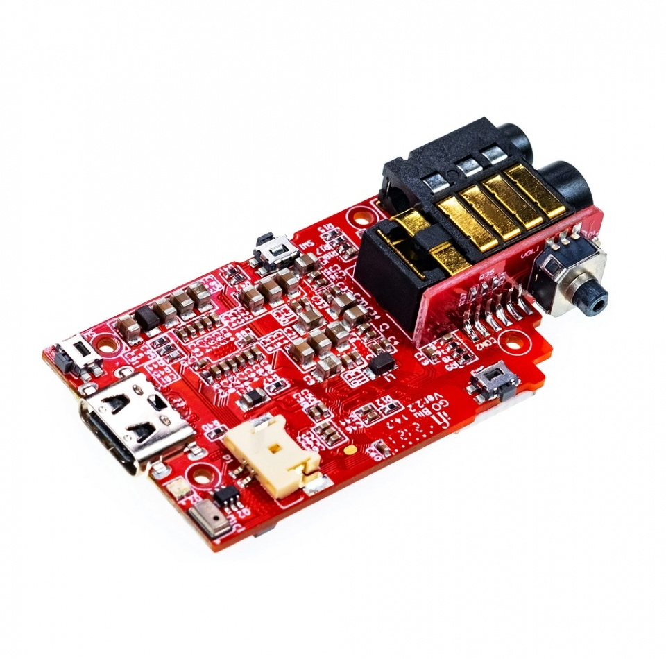 iFi Audio Go Blu, bærbar hodetelefonforsterker med Bluetooth & DAC