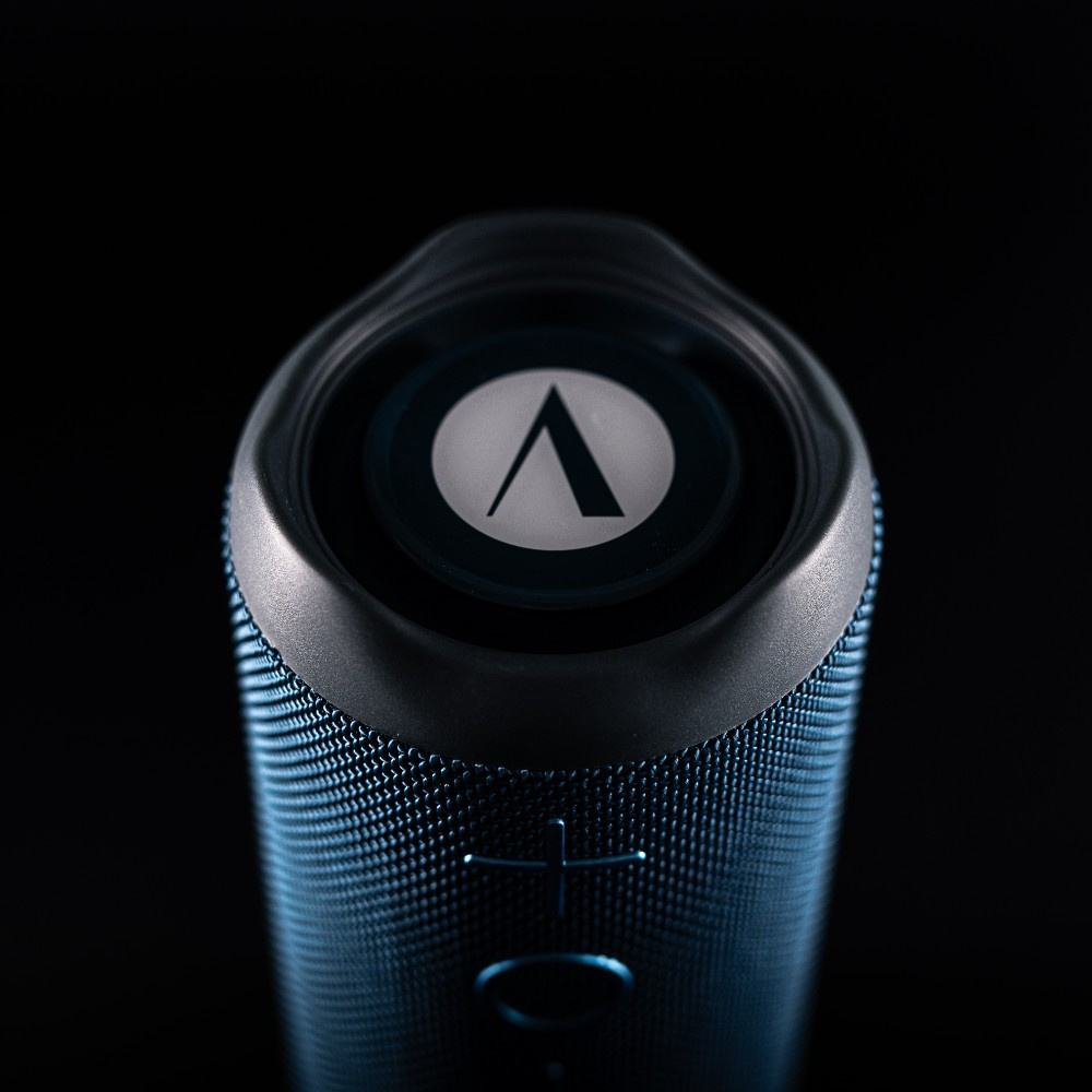 Arcsound EDGE Sapphire Blue kraftig bærbar høyttaler med Bluetooth