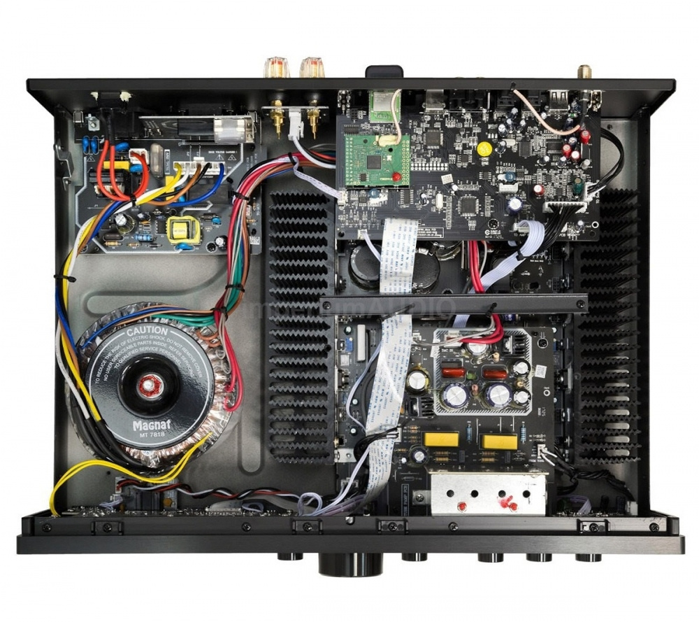 Magnat MR780, stereoforsterker med rør