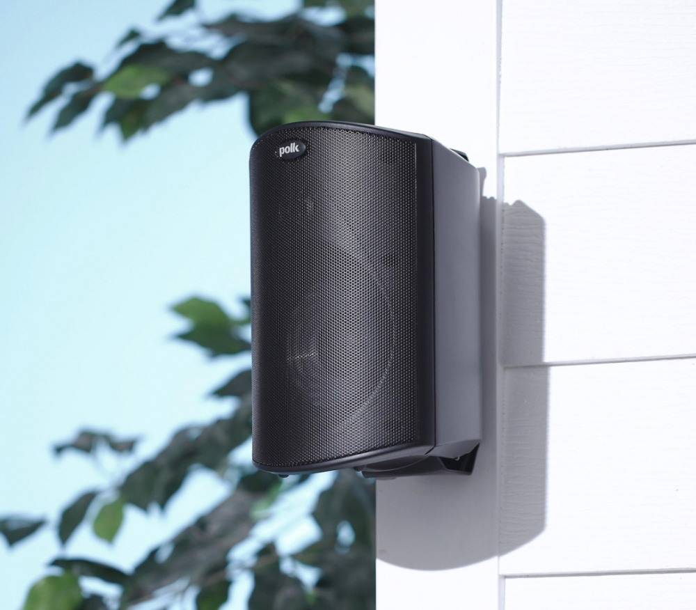 System One A50BT & Polk Audio Atrium 4 svarta utomhøyttalere, stereopakke