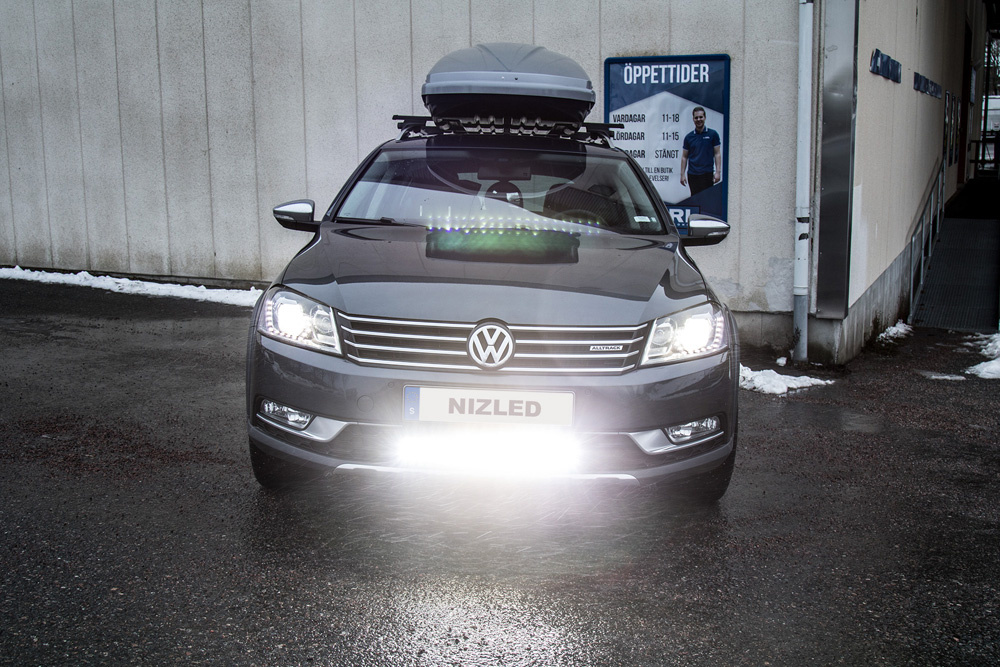 NIZLED LED-PAKKE HØYEFFEKTIV kurvet 200W med smalt feste