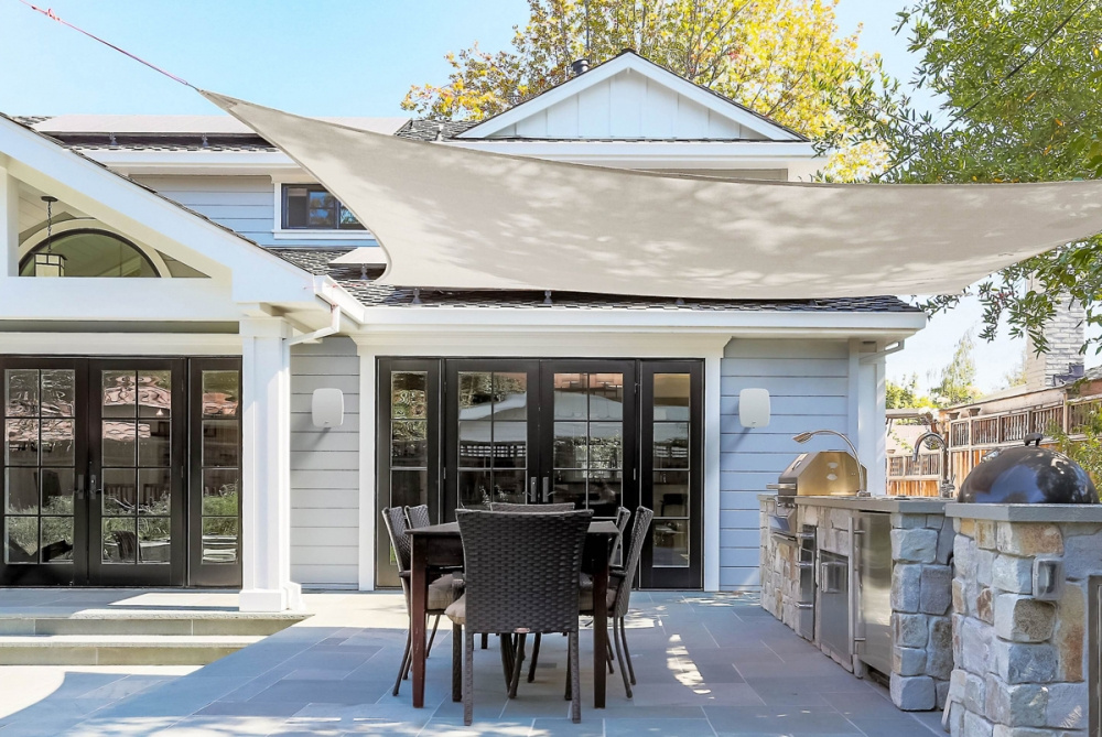 Wiim Amp Pro med Klipsch RSM-650, utendørspakke i hvitt