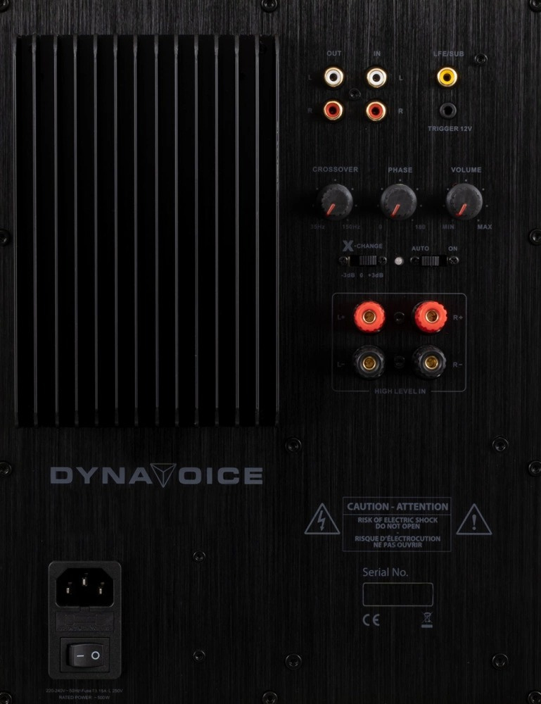 Yamaha RX-V6A & Dynavoice Challenger M-105 EX v.4 Facet 5.1 hjemmekinopakke, svart